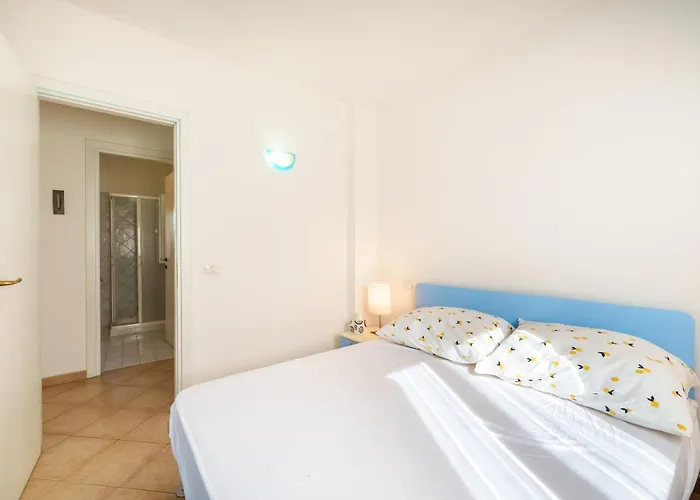 Lampone דירה מורתה מריה